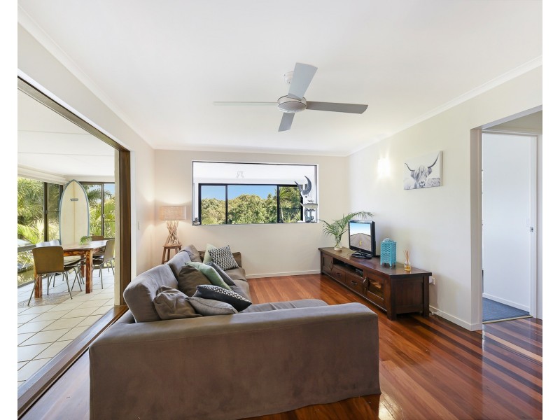 70 Neurum Road, Point Arkwright QLD 4573