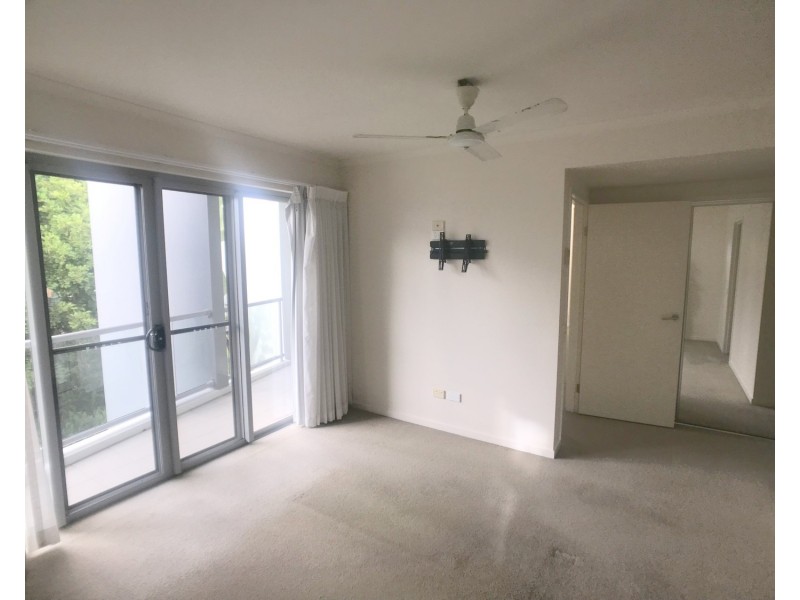 11/1838 David Low Way, Coolum Beach QLD 4573
