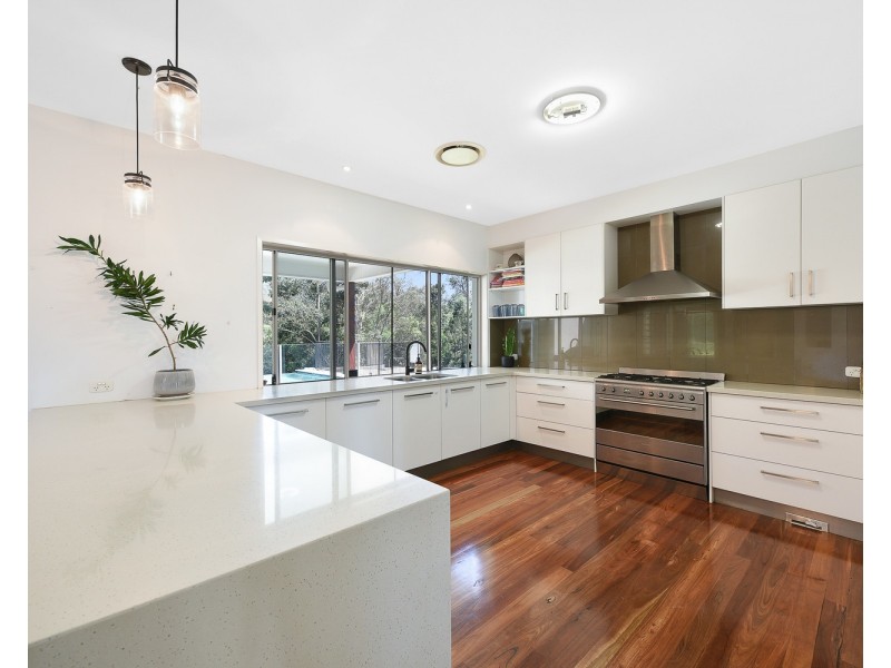 22 Celestial Court, Valdora QLD 4561