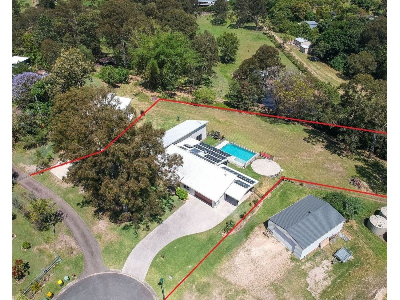 22 Celestial Court, Valdora QLD 4561