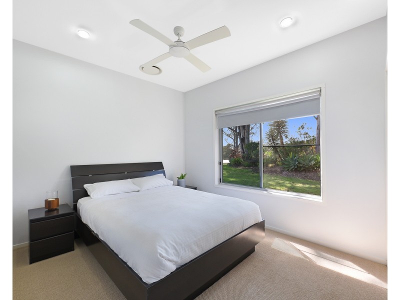 22 Celestial Court, Valdora QLD 4561