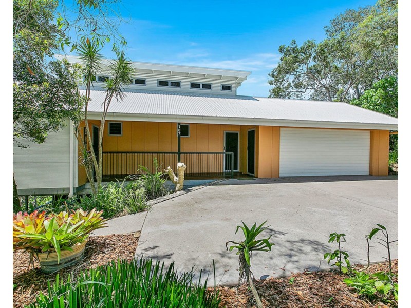 187 Ocean Vista Drive, Maroochy River QLD 4561