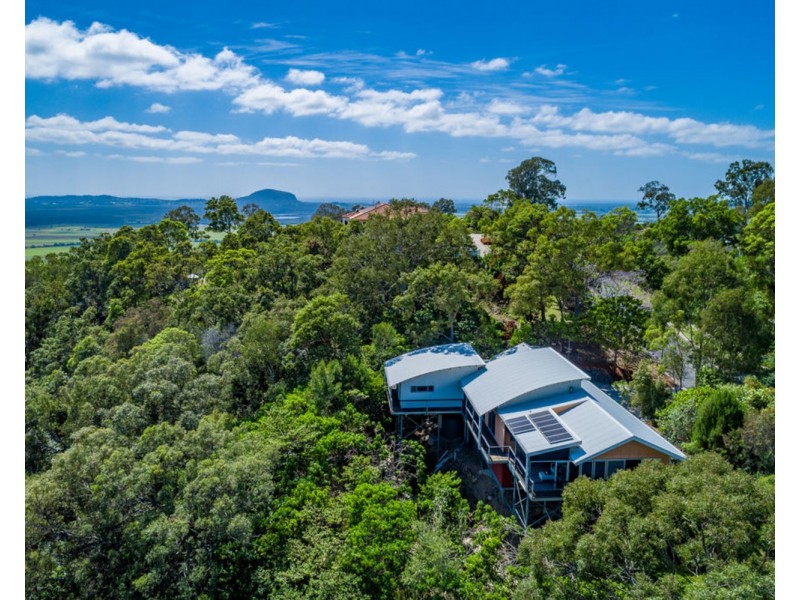 187 Ocean Vista Drive, Maroochy River QLD 4561