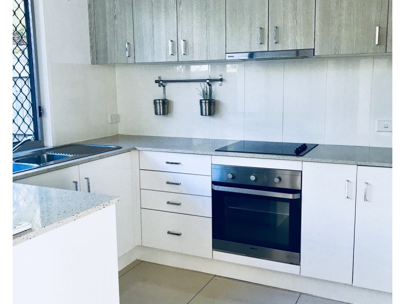 8/92 Tanah Street, Mount Coolum QLD 4573