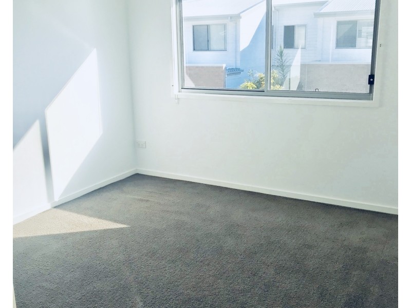 8/92 Tanah Street, Mount Coolum QLD 4573