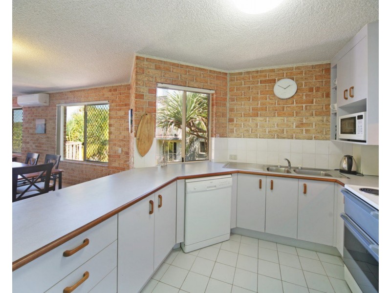 6/8 First Avenue, Coolum Beach QLD 4573