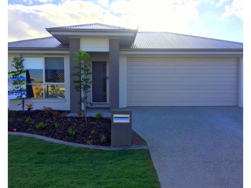 32 Brampton Way, Meridan Plains QLD 4551