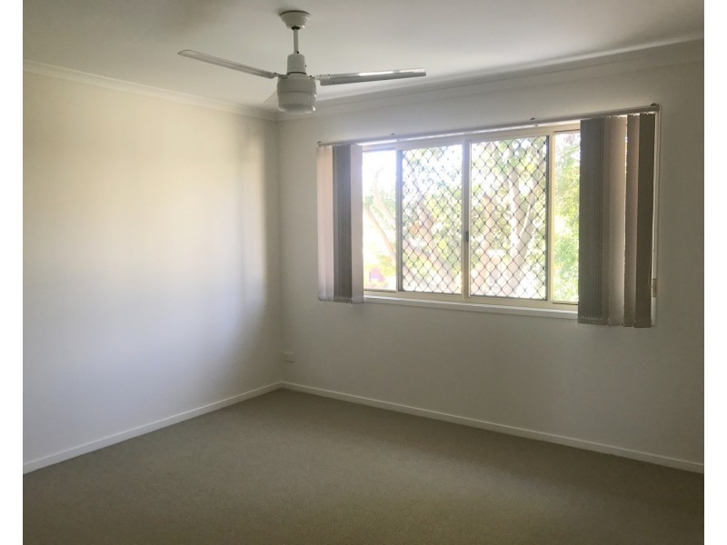 4/4 Greenview Close, Coolum Beach QLD 4573