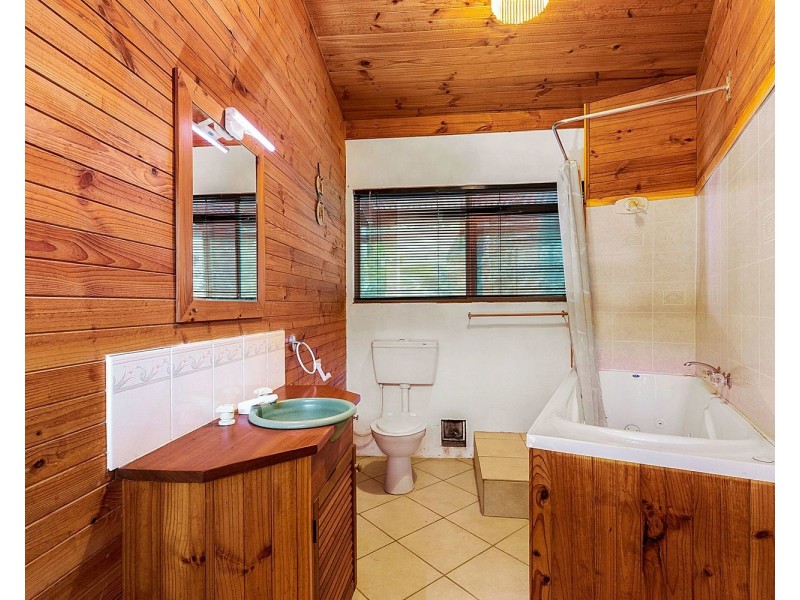 685 Cooloolabin Road, Cooloolabin QLD 4560