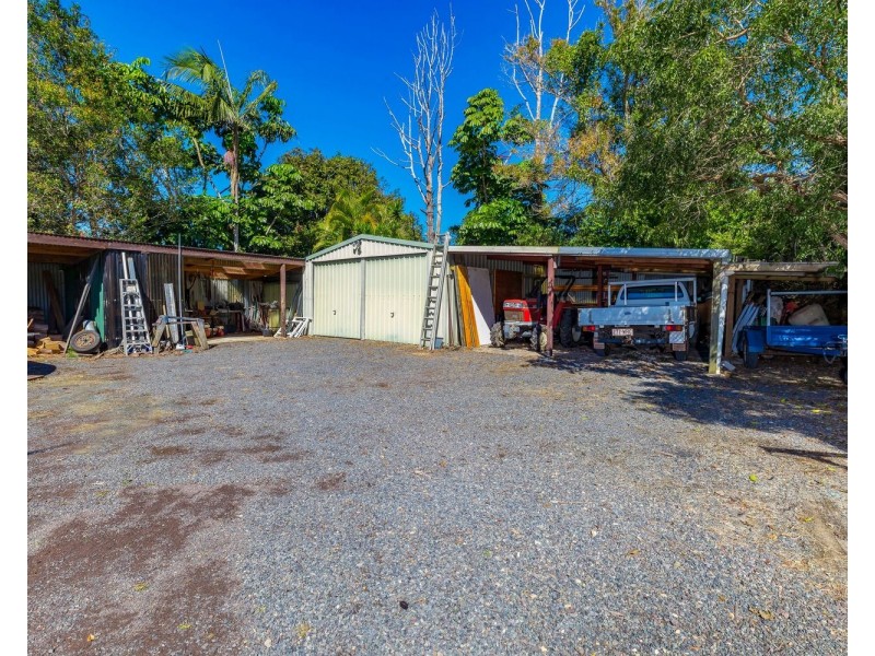 685 Cooloolabin Road, Cooloolabin QLD 4560