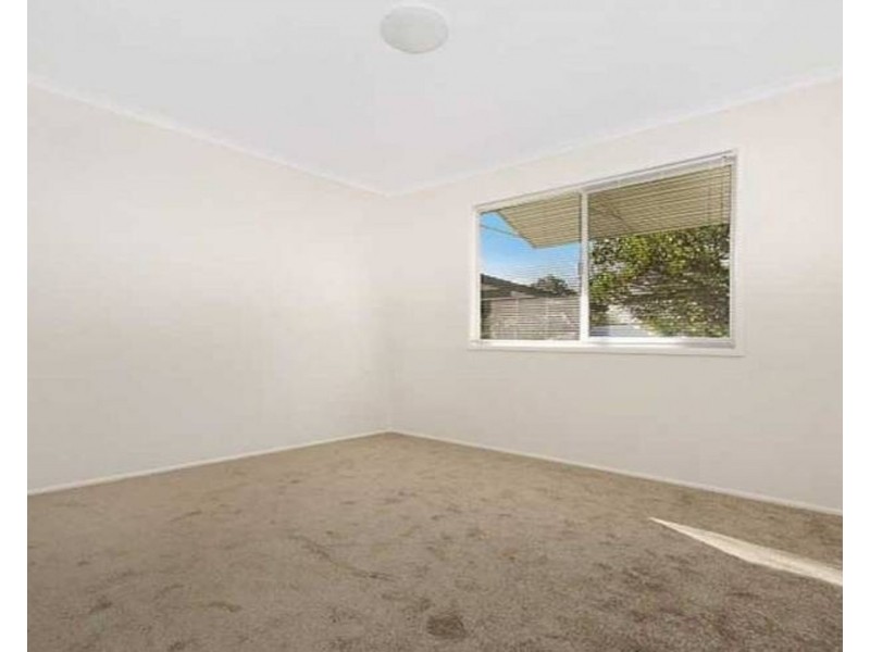 4 Halley Court, Coolum Beach QLD 4573