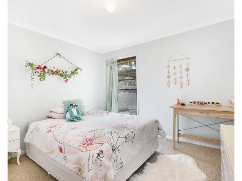 11 Gayome Street, Pacific Paradise QLD 4564