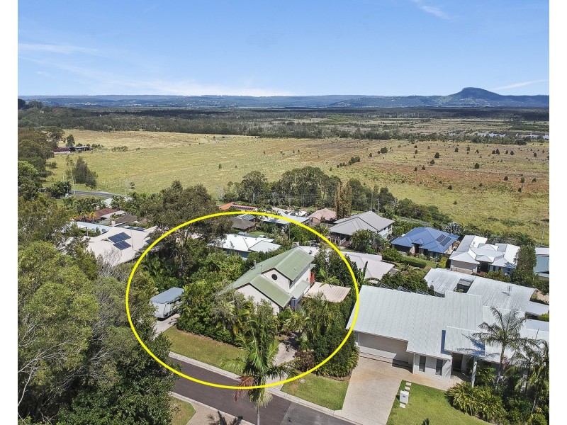 18 Hummingbird Terrace, Coolum Beach QLD 4573