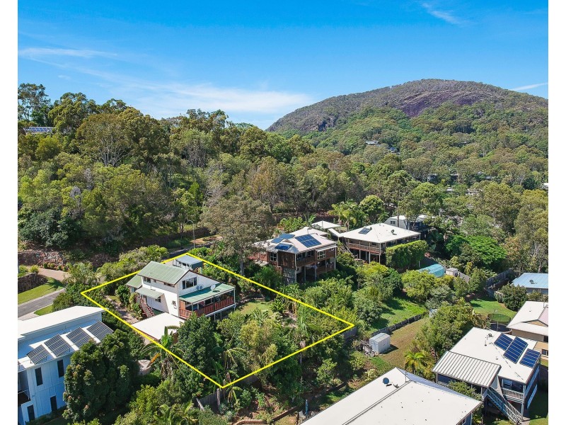 18 Hummingbird Terrace, Coolum Beach QLD 4573