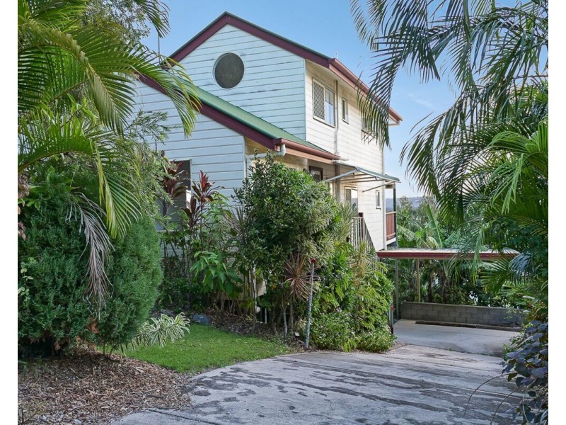18 Hummingbird Terrace, Coolum Beach QLD 4573