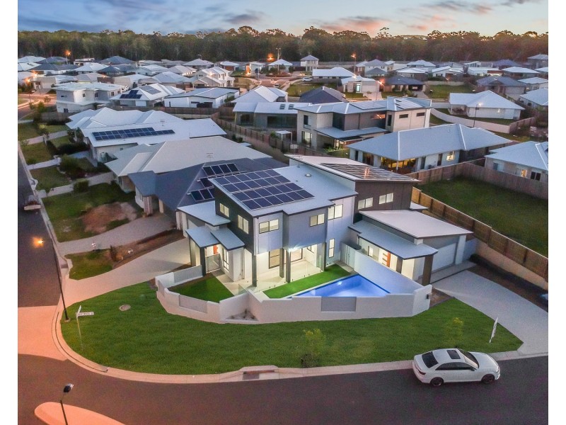 11 Summerland Street, Peregian Beach QLD 4573