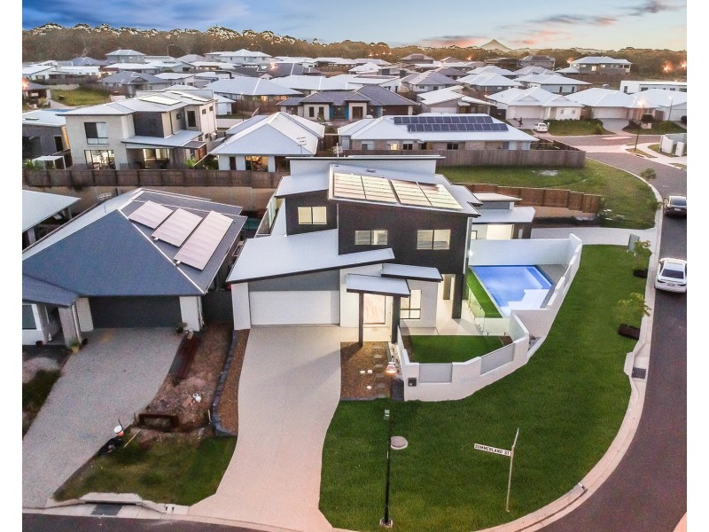 11 Summerland Street, Peregian Beach QLD 4573