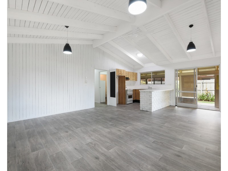 98 Banksia Avenue, Coolum Beach QLD 4573