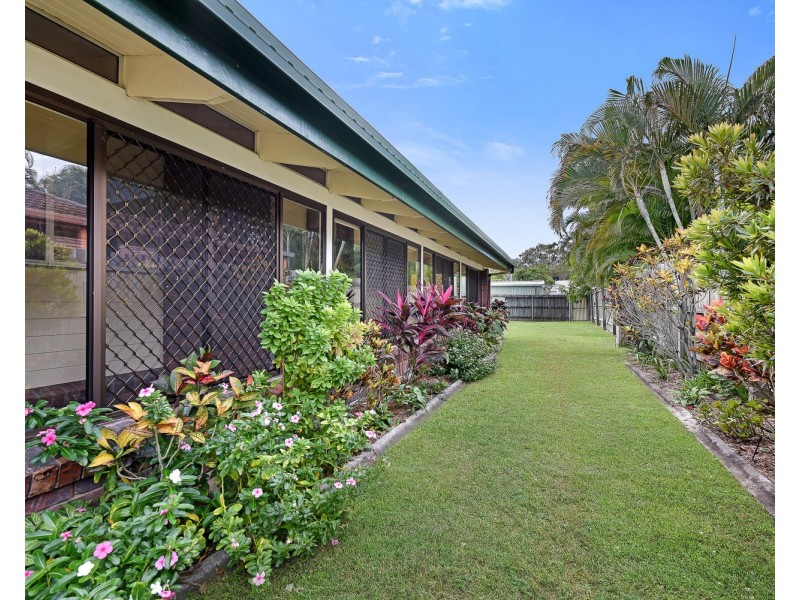 98 Banksia Avenue, Coolum Beach QLD 4573