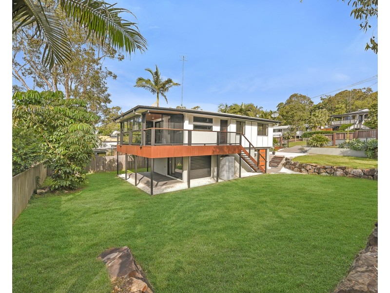 1 Lorien Avenue, Coolum Beach QLD 4573