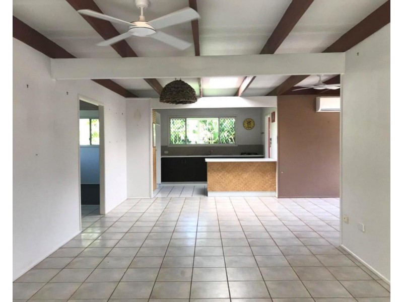 18 Cinnamon Avenue, Coolum Beach QLD 4573