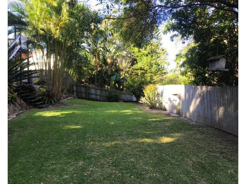 5 Century Court, Mount Coolum QLD 4573