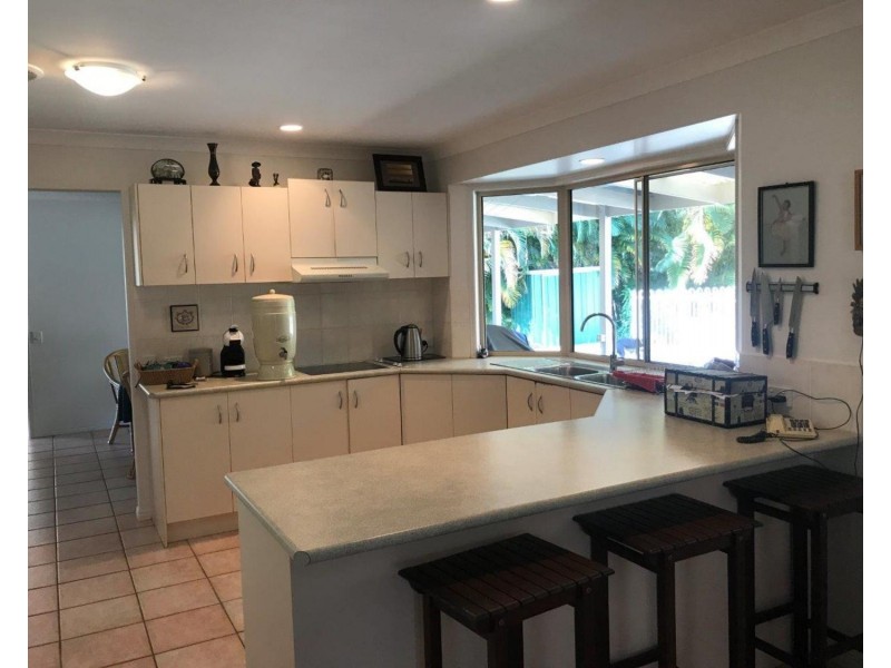 27 Lake Vista Drive, Peregian Beach QLD 4573