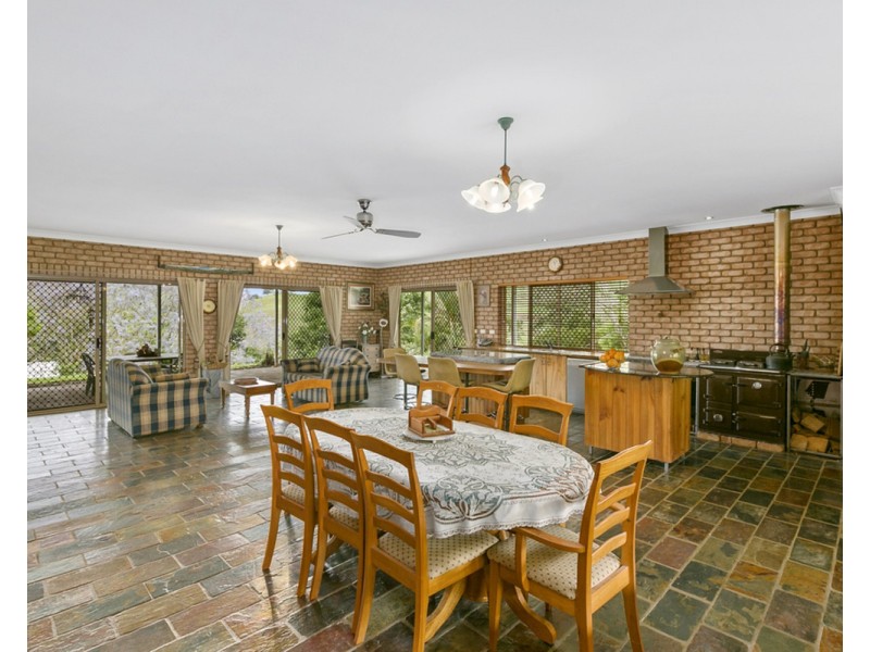 249 Upper Pinbarren Creek Road, Pinbarren QLD 4568