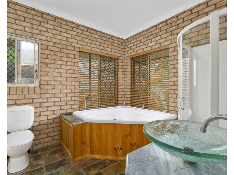 249 Upper Pinbarren Creek Road, Pinbarren QLD 4568