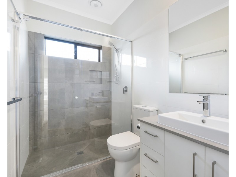 11 Summerland Street, Peregian Beach QLD 4573