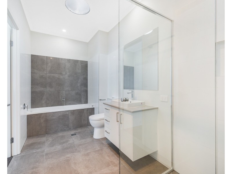 11 Summerland Street, Peregian Beach QLD 4573