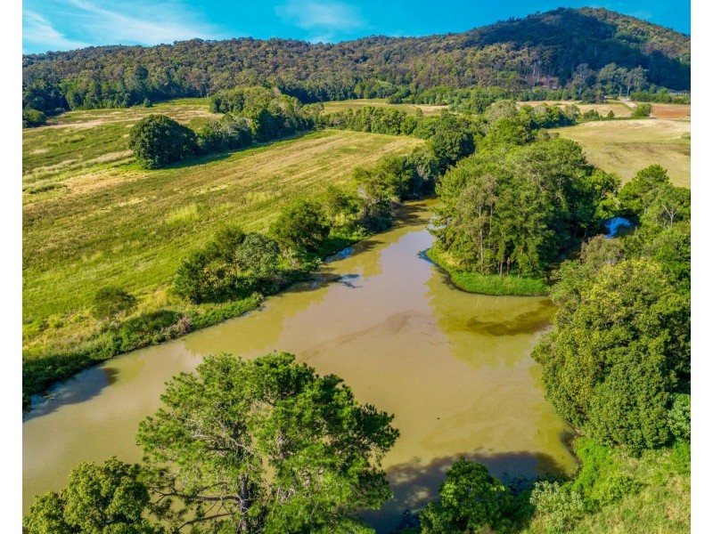 136 North Arm Yandina Creek Road, North Arm QLD 4561