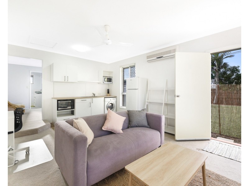 2 Karlee Court, Coolum Beach QLD 4573