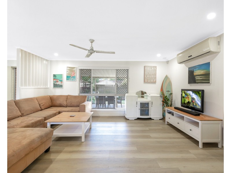 4 Karlee Court, Coolum Beach QLD 4573