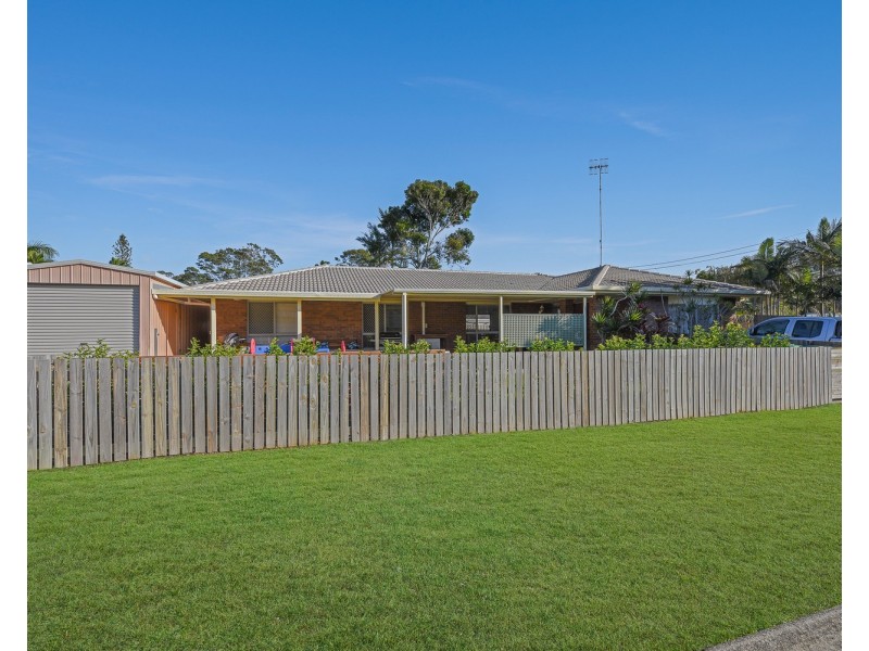 4 Karlee Court, Coolum Beach QLD 4573
