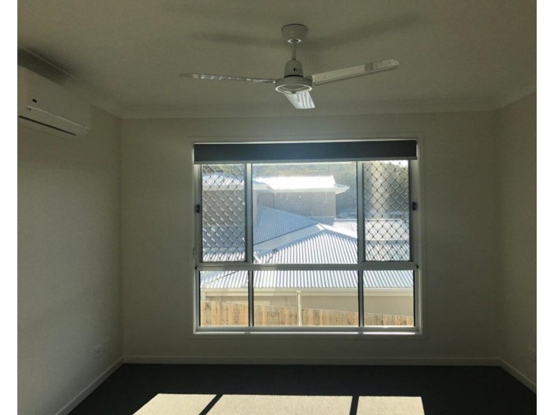 1/5 Lake View Place, Bli Bli QLD 4560