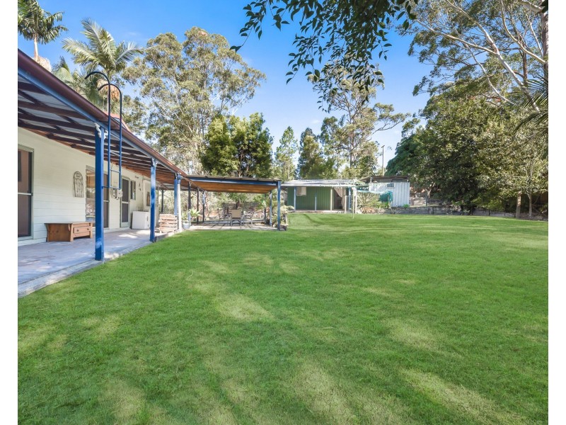 65 Calderwood Road, Landsborough QLD 4550