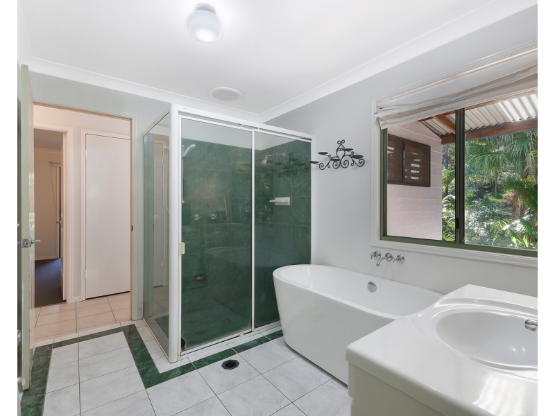 65 Calderwood Road, Landsborough QLD 4550