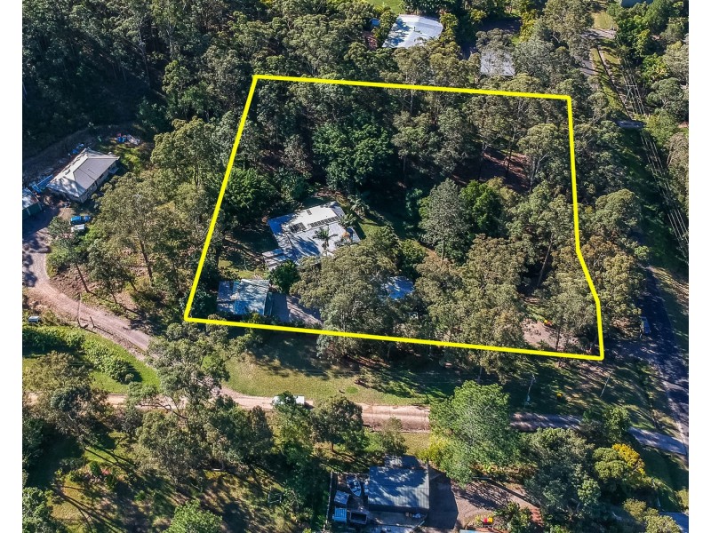 65 Calderwood Road, Landsborough QLD 4550