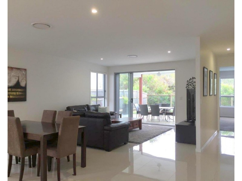 15 Breakers Place, Mount Coolum QLD 4573