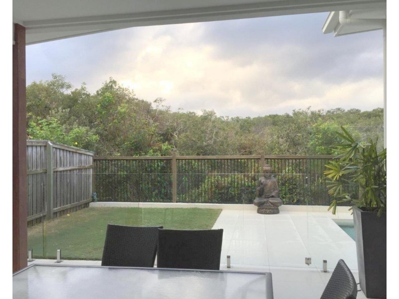 15 Breakers Place, Mount Coolum QLD 4573
