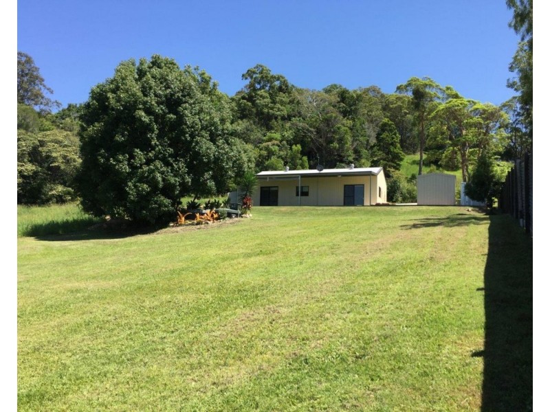 6 Valdora Road, Maroochy River QLD 4561