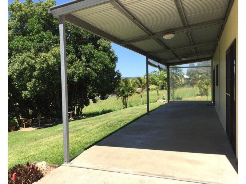 6 Valdora Road, Maroochy River QLD 4561