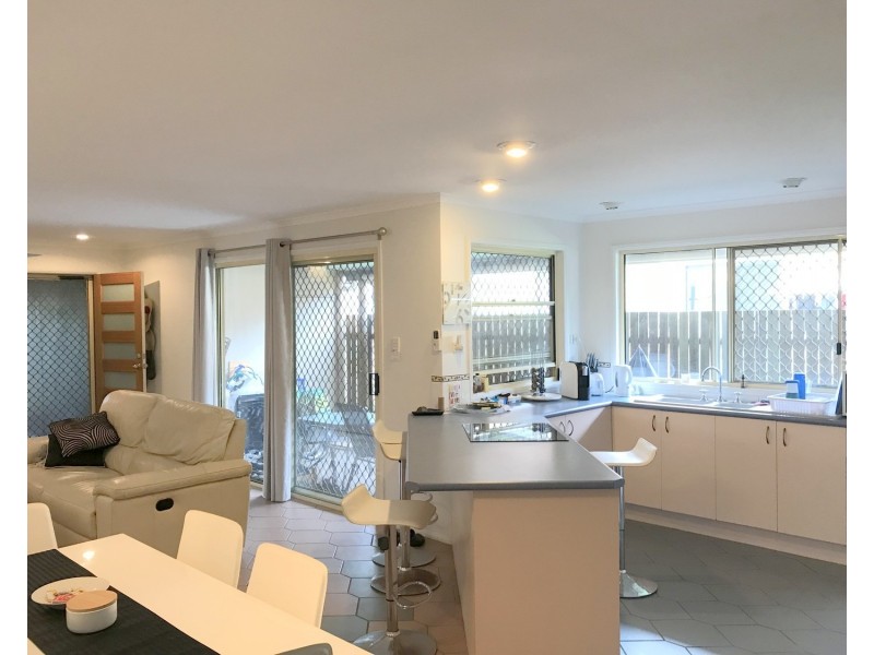 1/100 Yandina Coolum Road, Coolum Beach QLD 4573