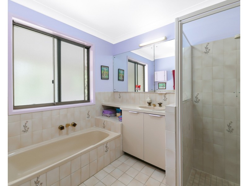 56 Landsborough Maleny Road, Landsborough QLD 4550