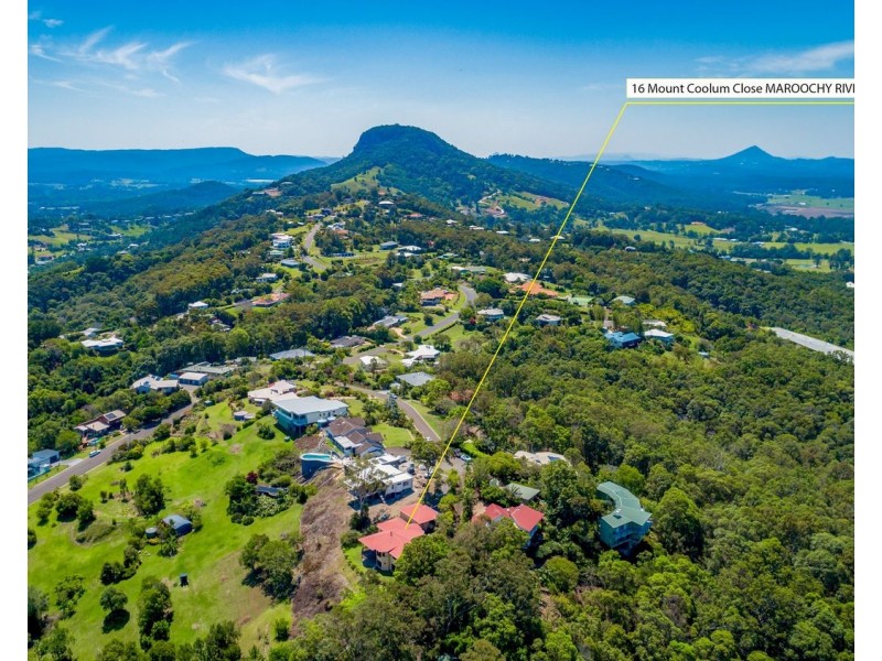 16 Mount Coolum Close, Maroochy River QLD 4561