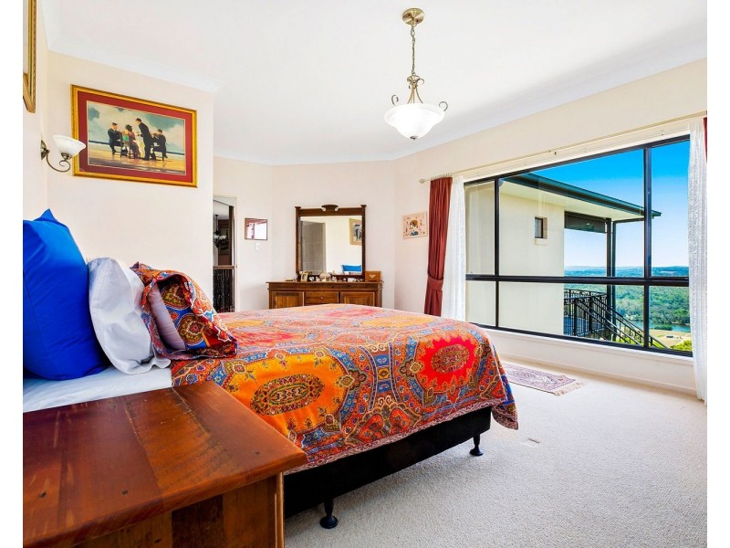 16 Mount Coolum Close, Maroochy River QLD 4561