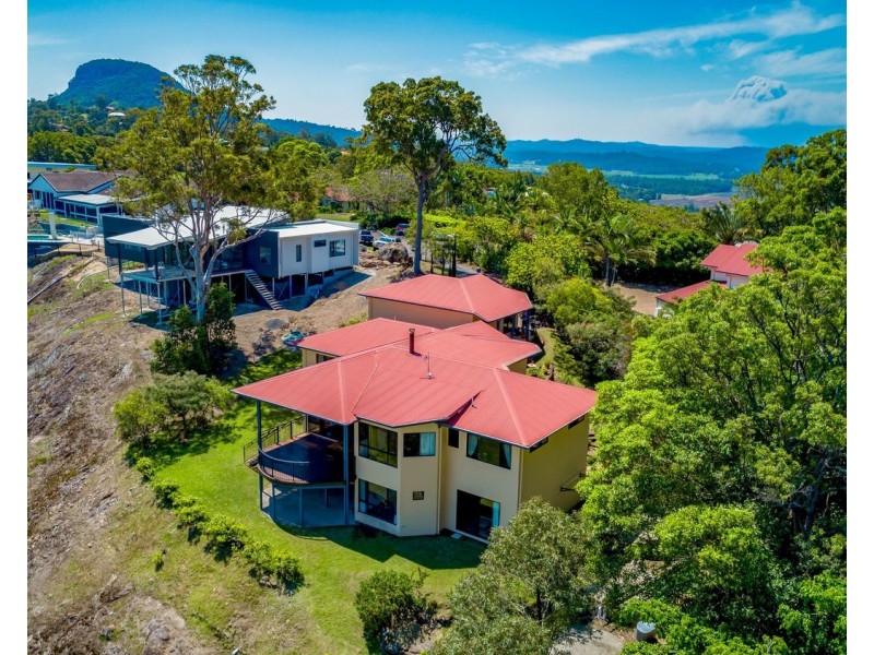 16 Mount Coolum Close, Maroochy River QLD 4561