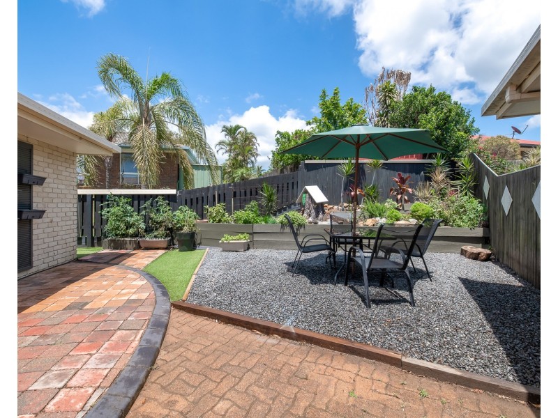 4/5 Kiata Court, Mount Coolum QLD 4573