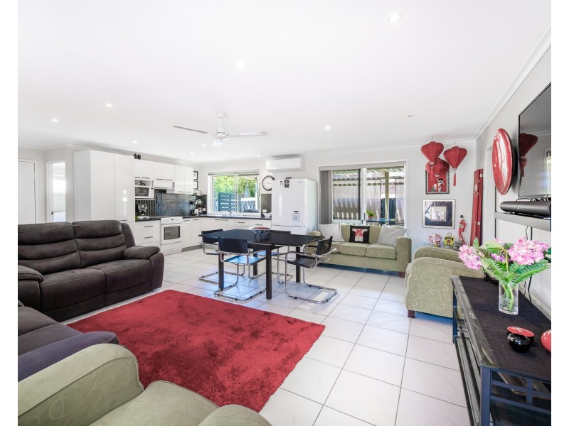 4/5 Kiata Court, Mount Coolum QLD 4573